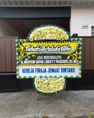 Papan Bunga Duka di Cigondewah Kidul