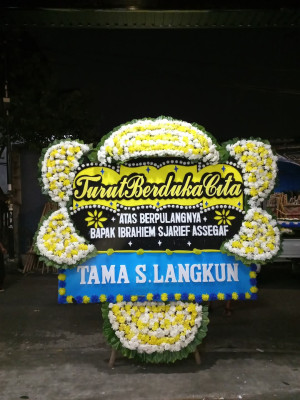 Papan Bunga Duka di Cigondewah Kidul