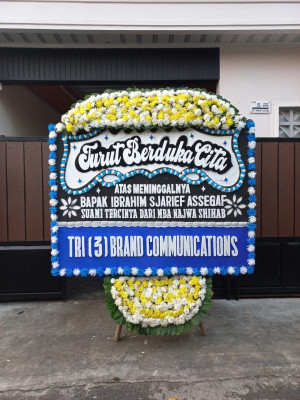 Papan Bunga Duka di Cigondewah Kidul